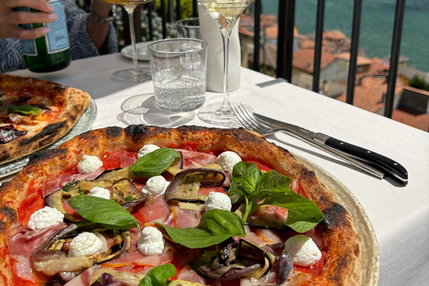 Fra Milano: Tur til Comosøen i en veteranbil