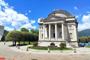 From Milan: Guided Tour of Como & Lake Como