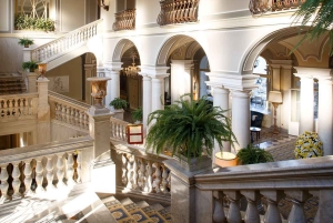 Från Milano: Dagsutflykt Comosjön & Bellagio med privat chaufför