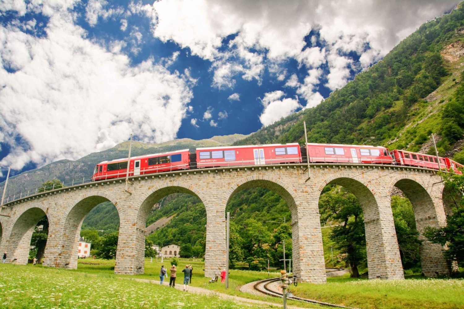 From Milan: Lake Como Cruise, St. Moritz & Bernina Red Train
