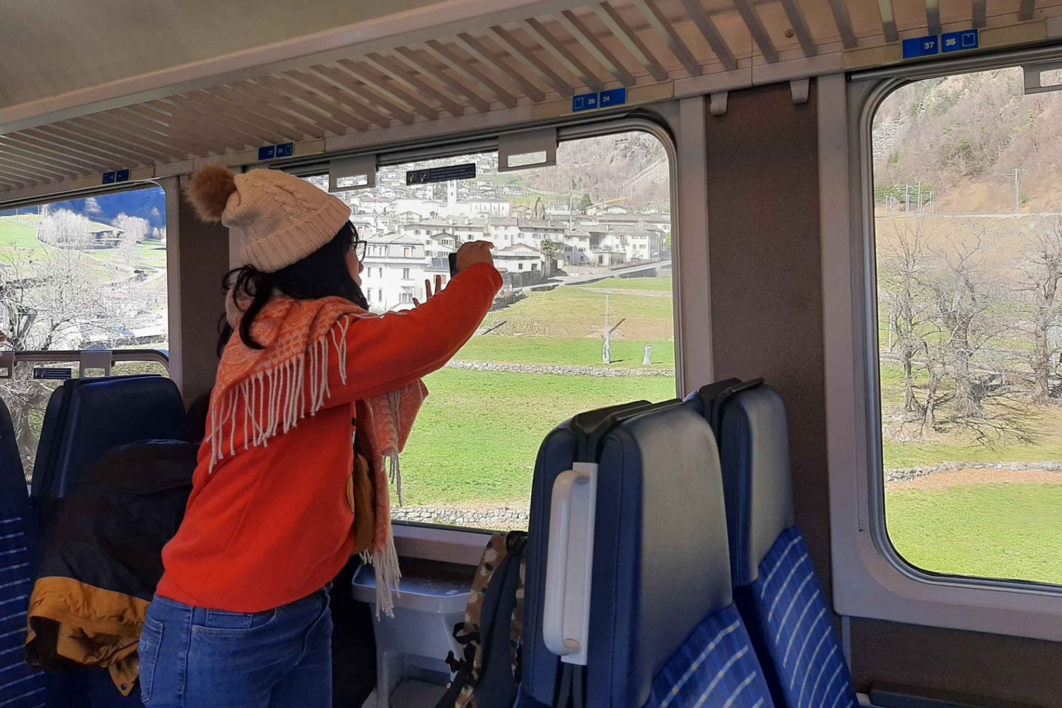 Milanosta: Berninan junamatkan kanssa.