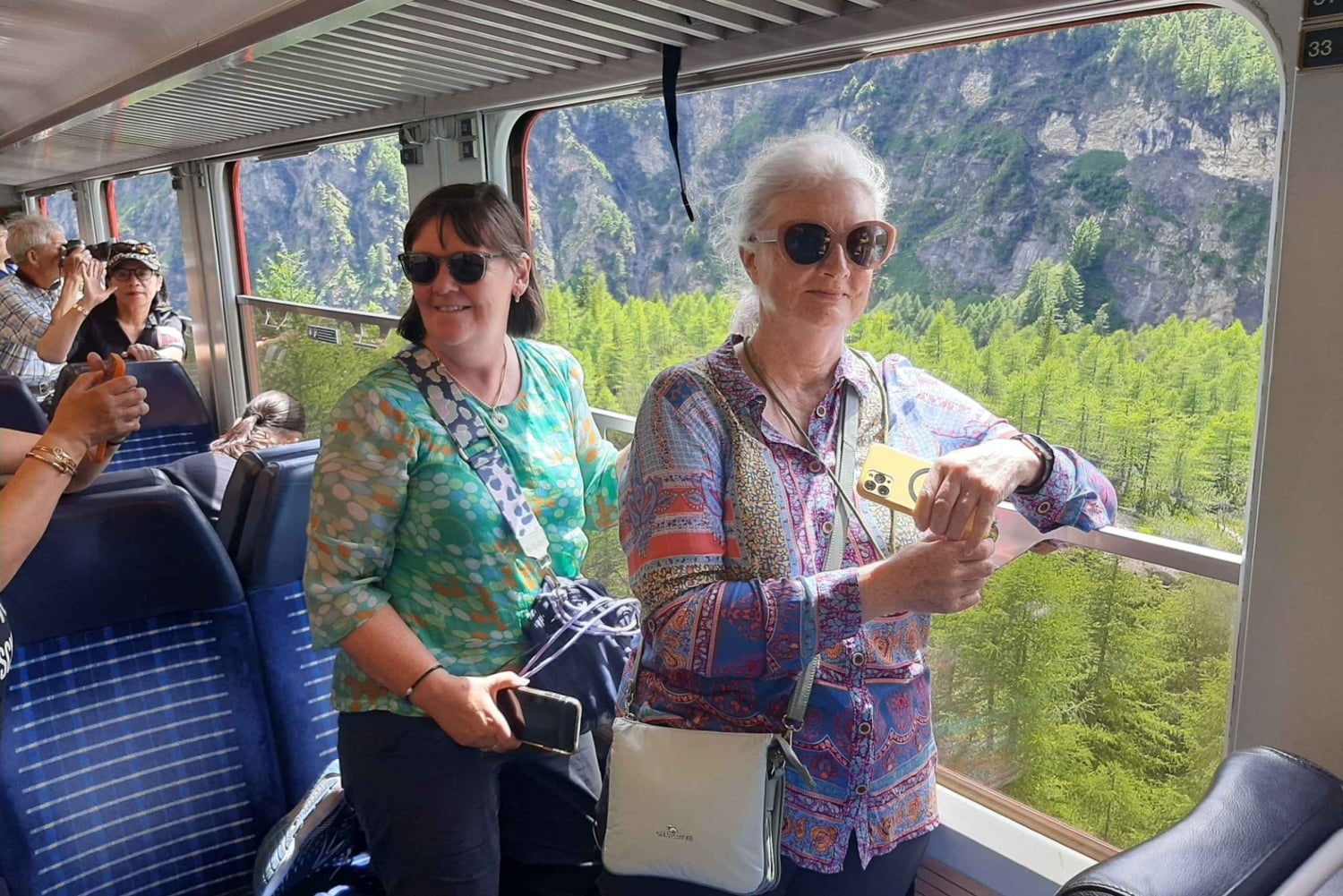 Milanosta: Berninan junamatkan kanssa.