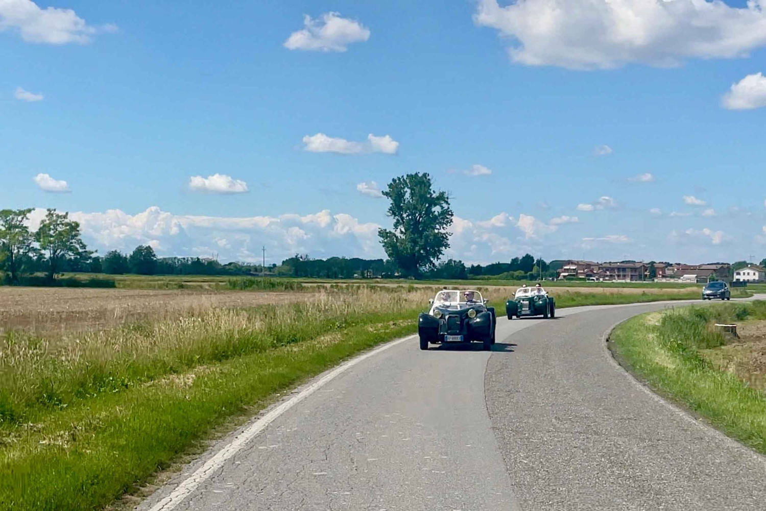 De Milan à Certosa de Pavie en voiture classique