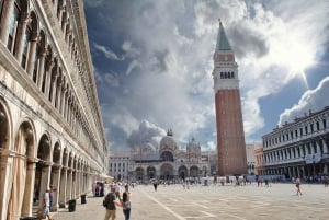 From Milan: Venice and Verona Full-Day Tour by Train