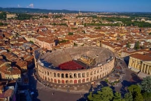 From Milan: Verona, Sirmione, Lake Garda Private Boat cruise