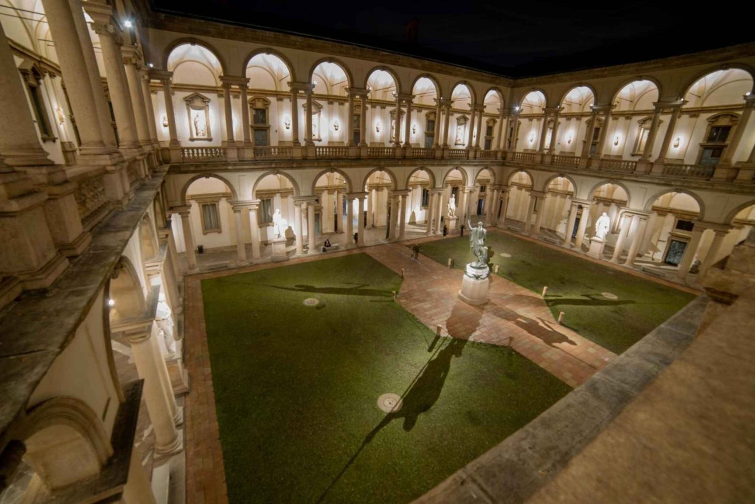 From the Light of Raphael to the Shadow of Caravaggio: Guided Tour of Brera