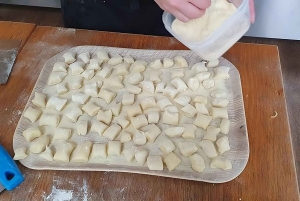 Gnocchi, pasta, tiramisù & wine