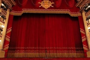 La Scala's Grand History & Architecture: A Guided Tour