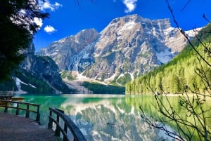 From Milan: Lake Braies Day Trip with Walk & Panoramic Views