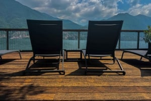 Lago Como: Aluguer de Vespa por um dia inteiro e espreguiçadeiras no Beach Club