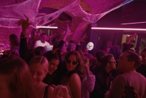 ミラノで伝説のハロウィンパブ巡りパーティー2025をお楽しみください