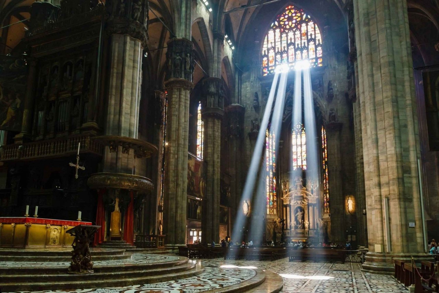 Milan: Duomo Cathedral audio-guided tour