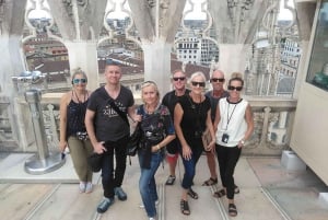 Milan: Guided Cathedral Tour with Rooftop Terraces Access