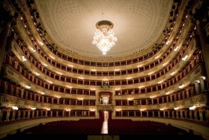 Milan 1-Hour Teatro alla Scala Tour