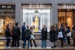 Milano: en spasertur blant julemontrene og detaljhandelens magi