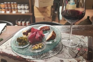Milan: Aperitivo with Food Selection & a Glass of Wine