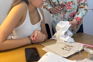 Mediolan: Doświadczenie haftu artystycznego - stwórz swoją koszulkę