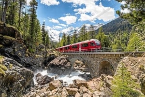 Milan : Billets pour les trains de la Bernina et des Glaciers et visite de Sankt Moritz
