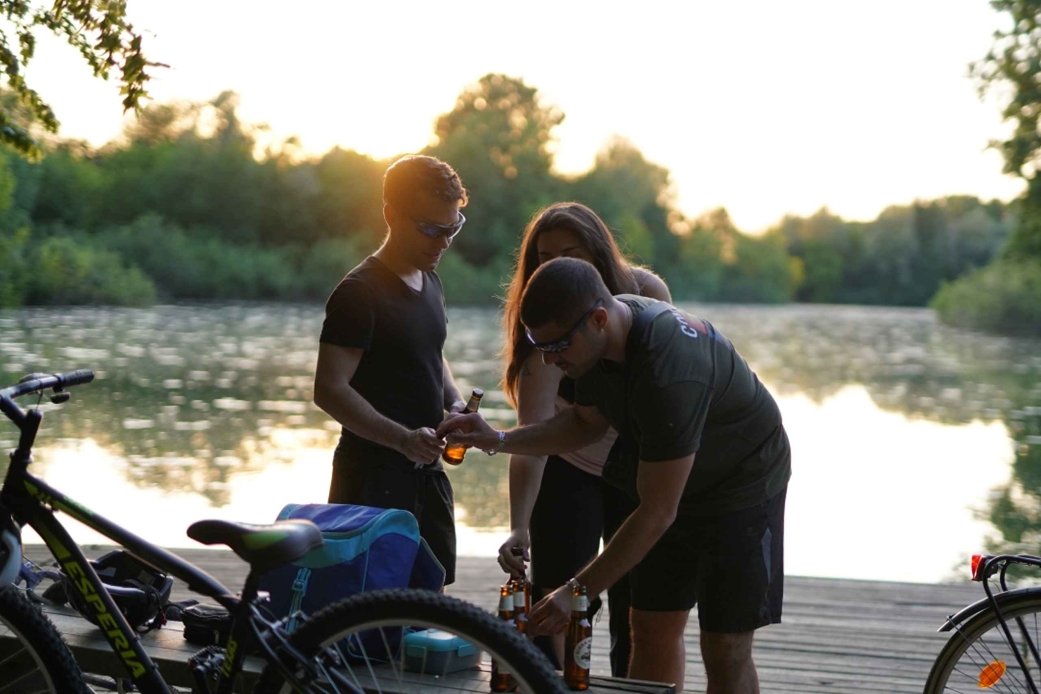 Milan: Bike Tour with Picnic on the turtle lake