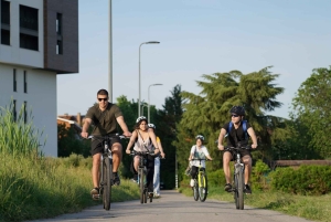 Milan: Bike Tour with Picnic on the turtle lake