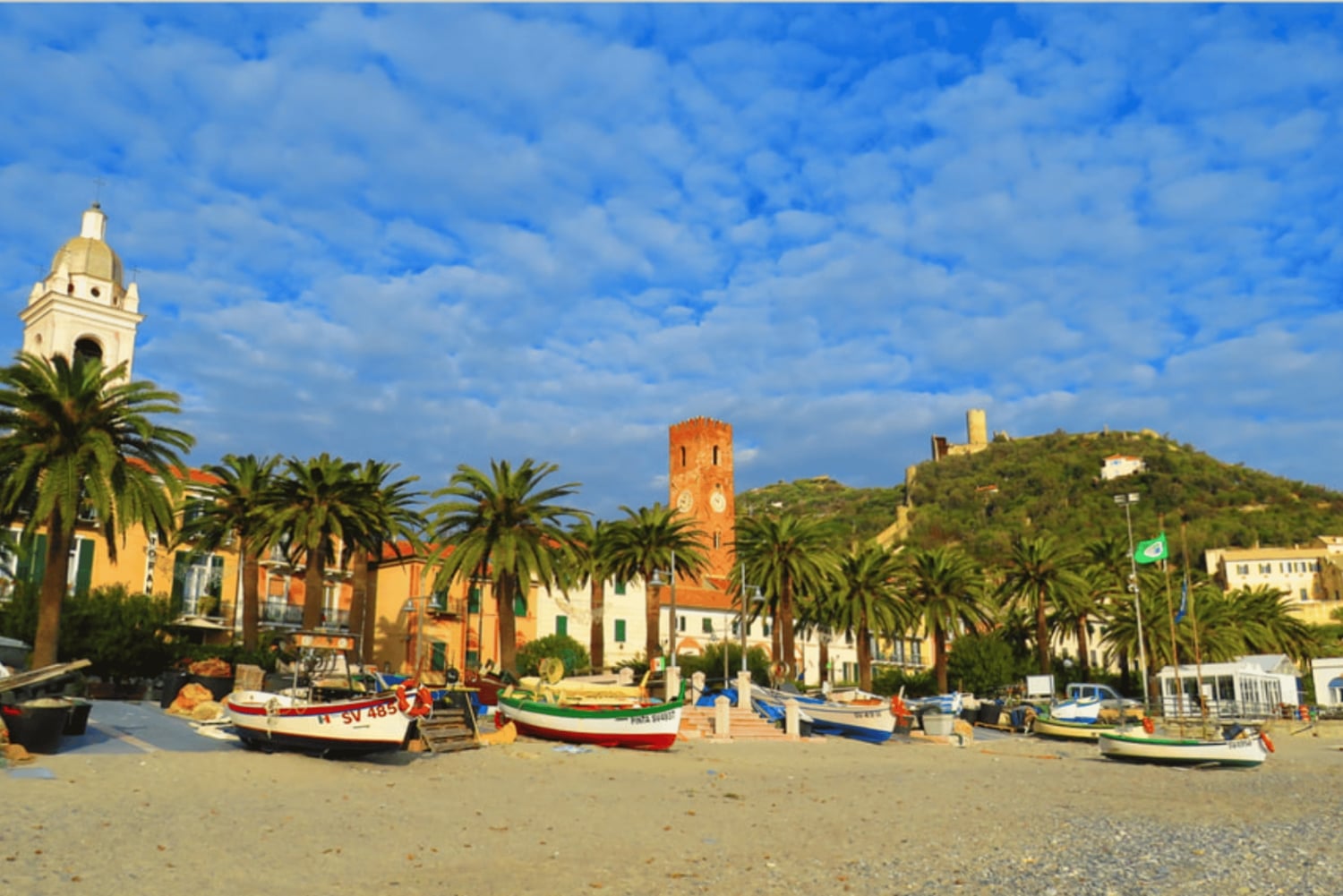 Mailand: Bus & Bahn Ticket von/nach Noli