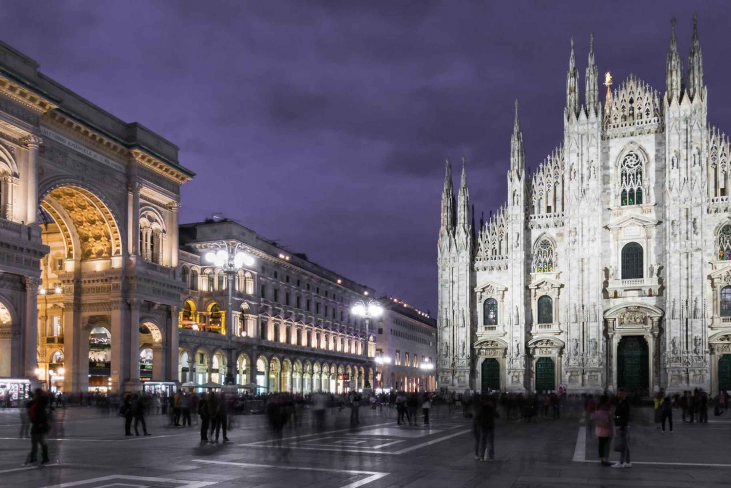 Milan by Night 2-Hour Walking Tour