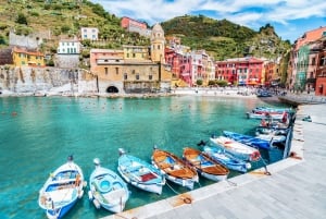 Milán: excursión guiada de 1 día a Cinque Terre con crucero