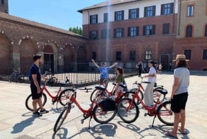 Milan: City Highlights Bike Tour