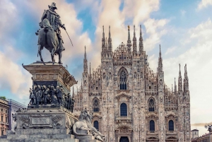 Milan: Comfortable Private Tour for Senior Travelers