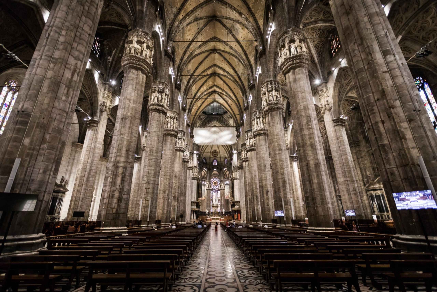 Milan Duomo Cathedral Tour