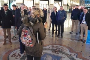 Milan: Duomo, La Scala Theater and highlights Walking Tour
