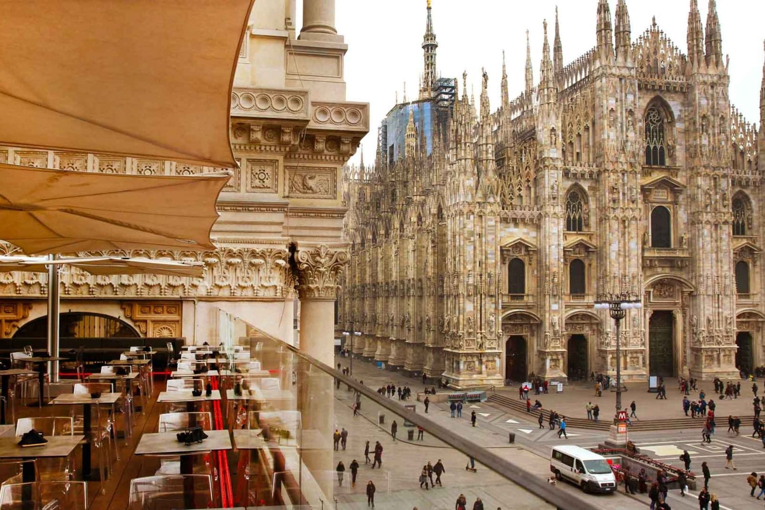 Milano: Biljetter till Duomo och italiensk frukost med utsikt över Duomo