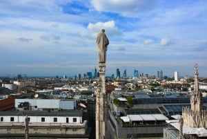 Milan : Guide de visite du Duomo et accès exclusif au rooftop.