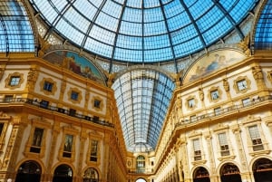 Milan: Small Group – Castle, Gelato Tasting & Duomo Rooftop