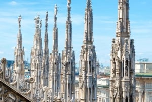 Milan: Express Walk with a Local in 90 minutes