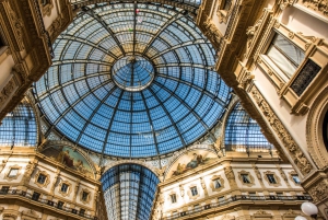 Milan: First Discovery Walk and Reading Walking Tour