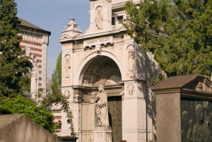 Milan: From Monumental Cemetery to Chinatown