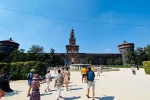 Milan: Guided Walking Tour with Duomo and the Last Supper