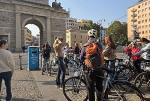 Milão: Tour guiado de bicicleta pelas joias escondidas (ENG, NL)