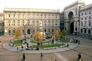 Milan: Guided City Tour with Duomo and Optional Terrace