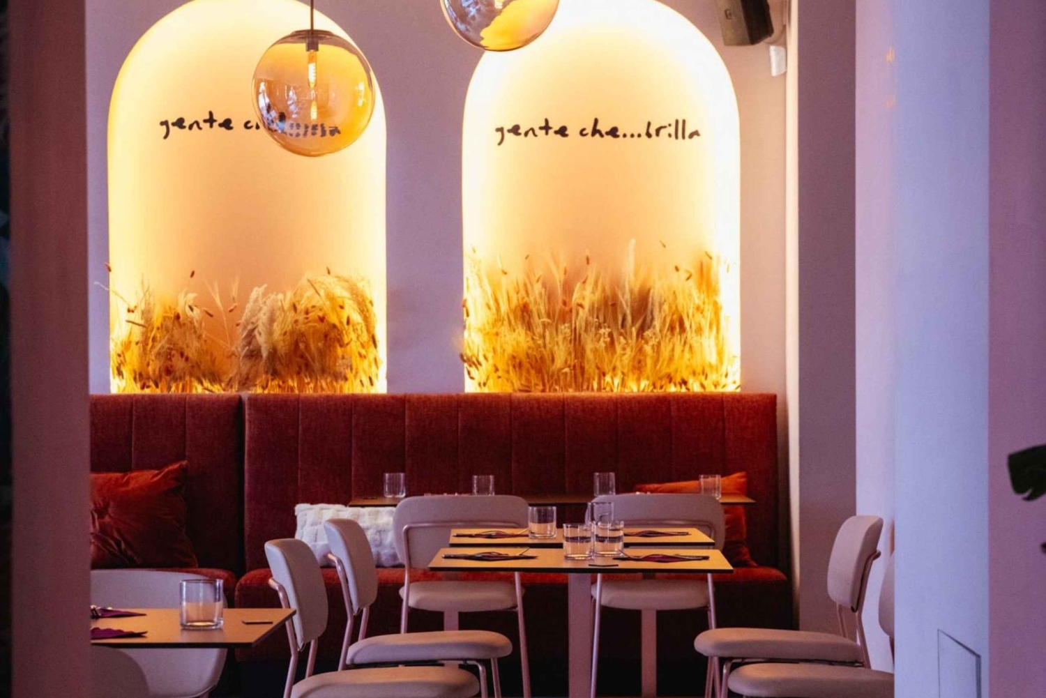 Milano: esperienza gastronomica italiana con presentazione dello chef e vino