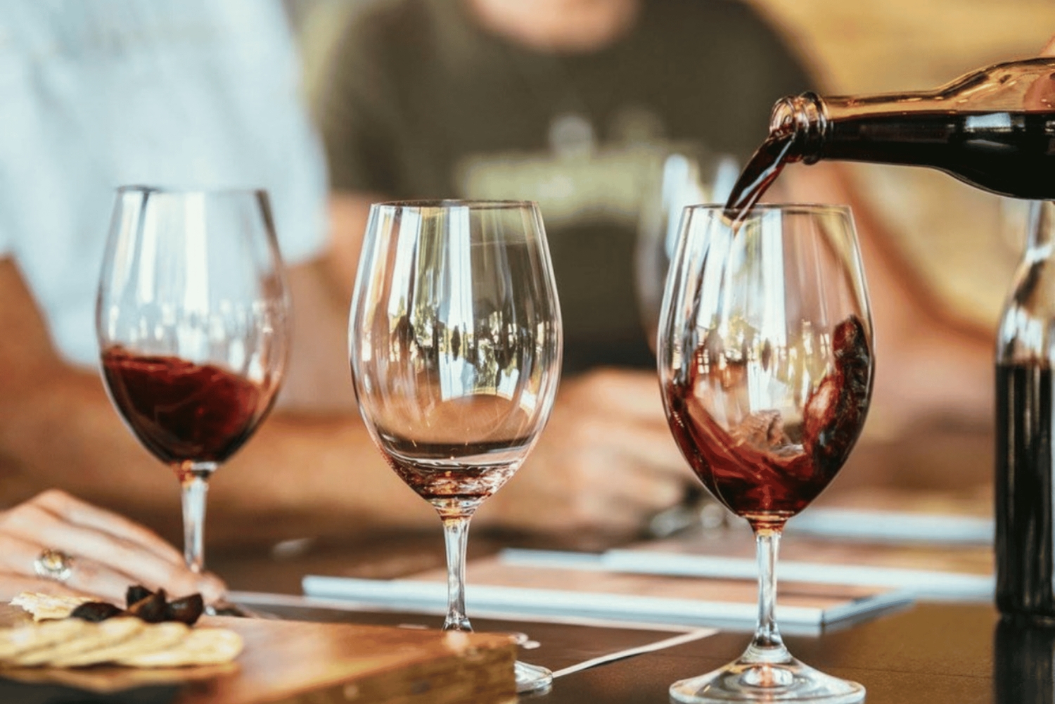 Milano: Italiensk rødvinsmaking med lokal vert på terrassen