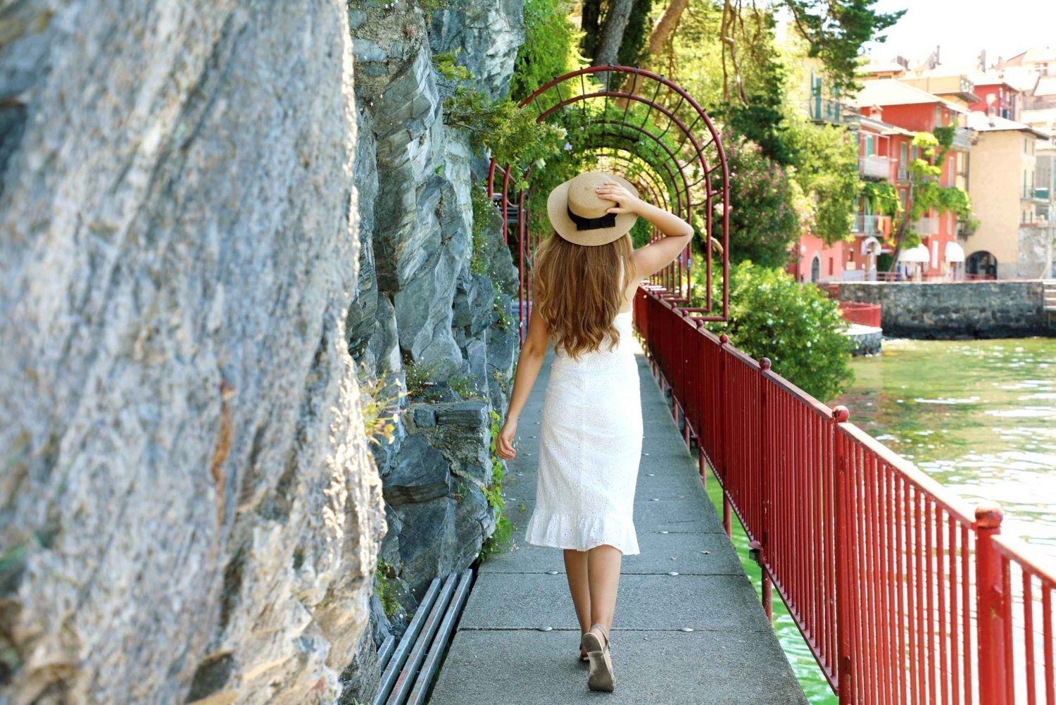 Milan: Lake Como, Bellagio, & Varenna with Private Boat Tour