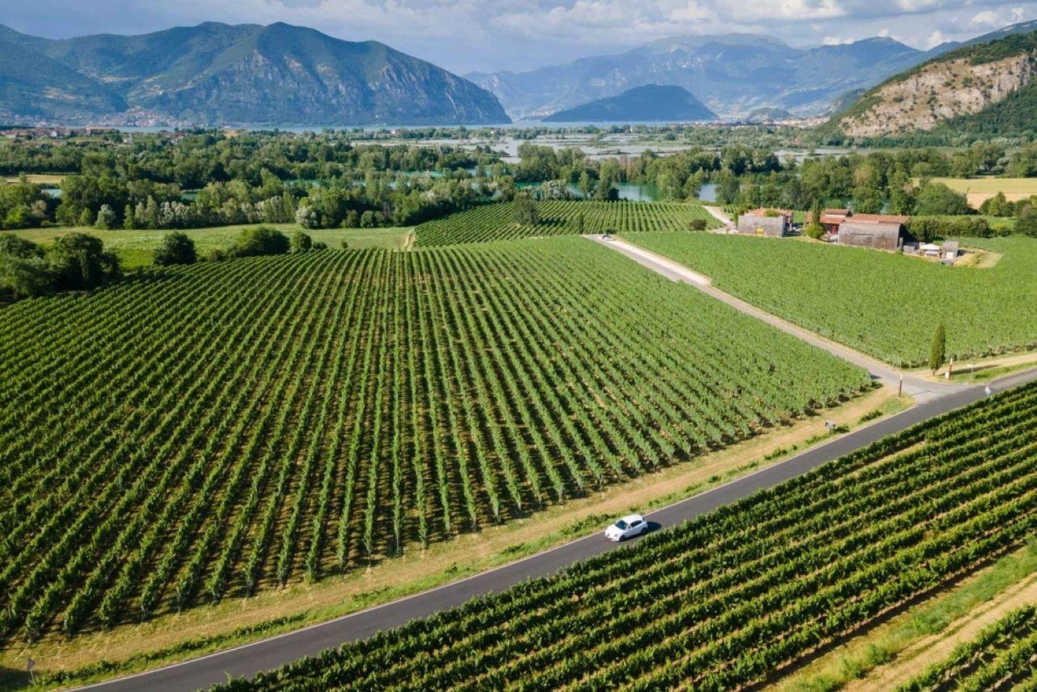 Milan: Lake Iseo & Franciacorta Wine Region with Cruise