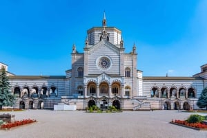 Milan Monumental Cemetery: Walking Tour in Italian
