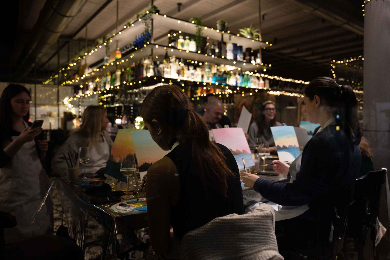 Milan: Paint 'n Sip Class