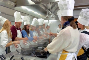 Milano: Pasta og Tiramisu madlavningskursus med vin