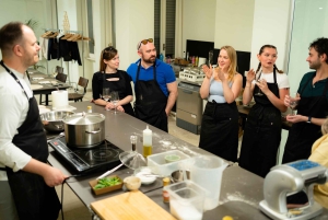 Milán: Clase de Cocina de Pasta, Gnocchi y Tiramisù con Vino