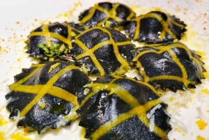 Mailand: Pasta Mastery Workshop mit Spritz und Tiramisù