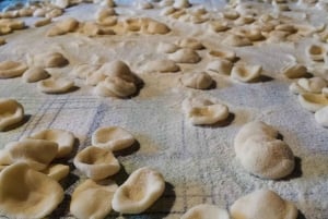 Mailand: Pasta Mastery Workshop mit Spritz und Tiramisù